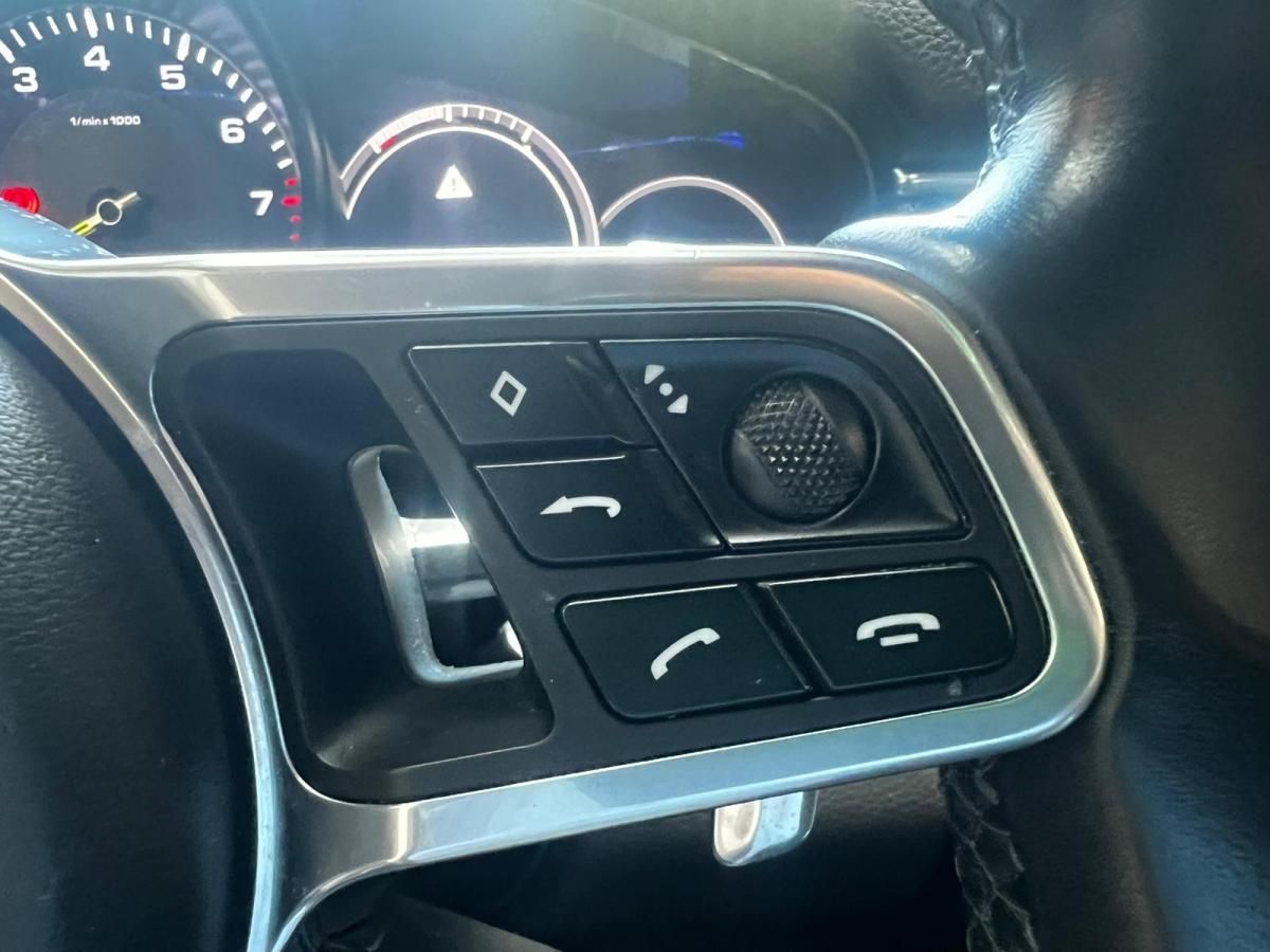 porsche-panamera-sport-turismo-2017-hibrido-a-gasolina-2894cc