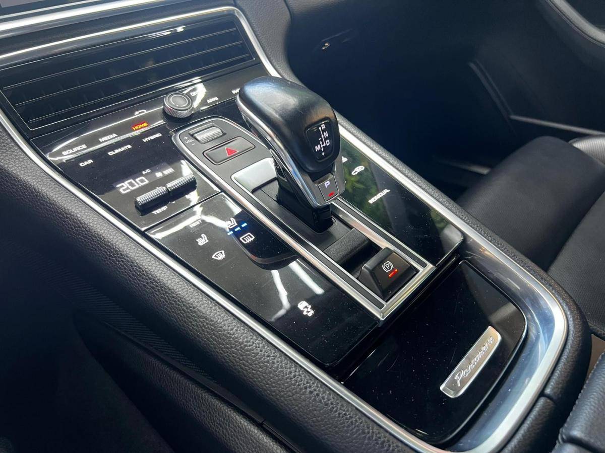 porsche-panamera-sport-turismo-2017-hibrido-a-gasolina-2894cc