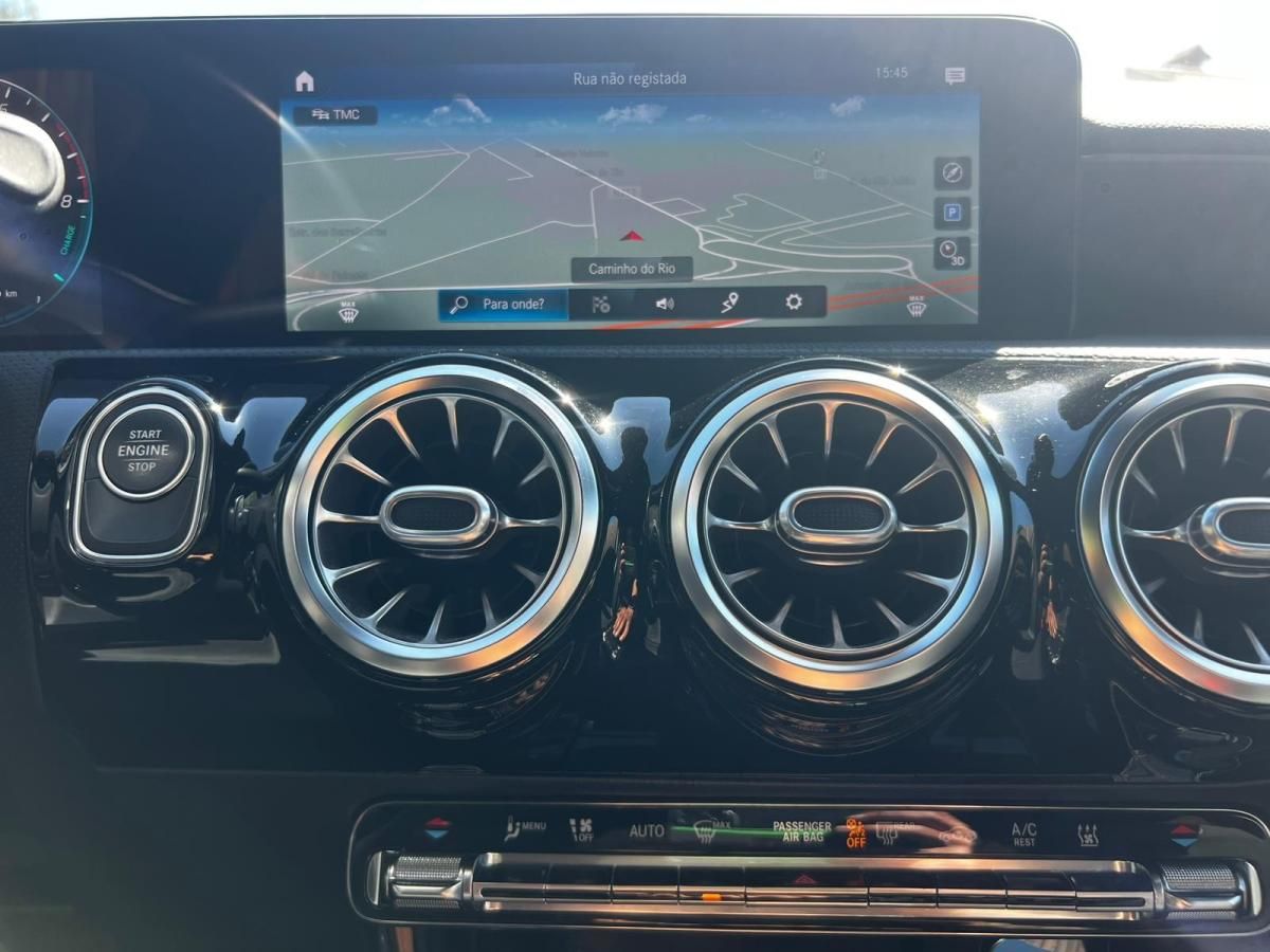 mercedes-benz-classe-a-2020-hibrido-a-gasolina-1332cc