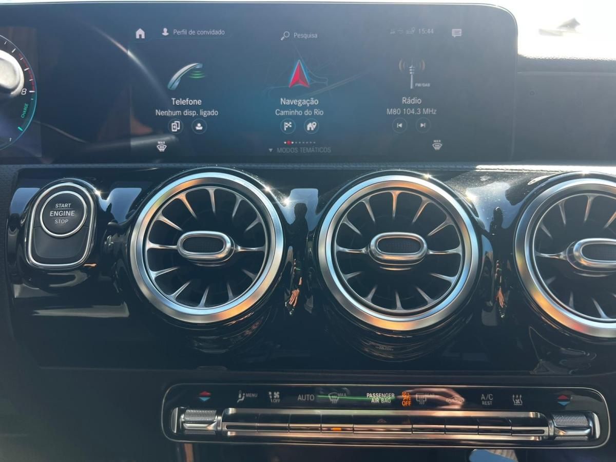 mercedes-benz-classe-a-2020-hibrido-a-gasolina-1332cc
