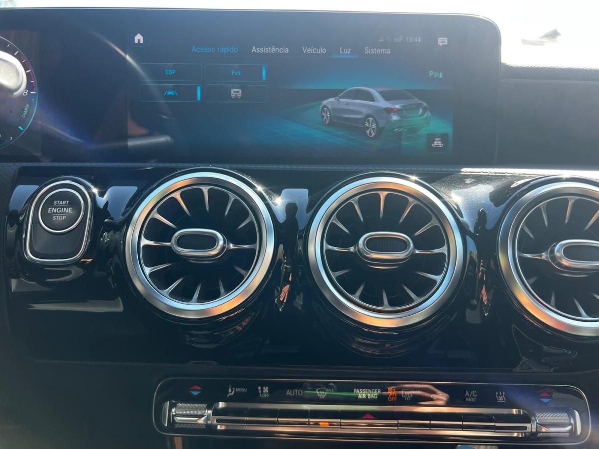 mercedes-benz-classe-a-2020-hibrido-a-gasolina-1332cc