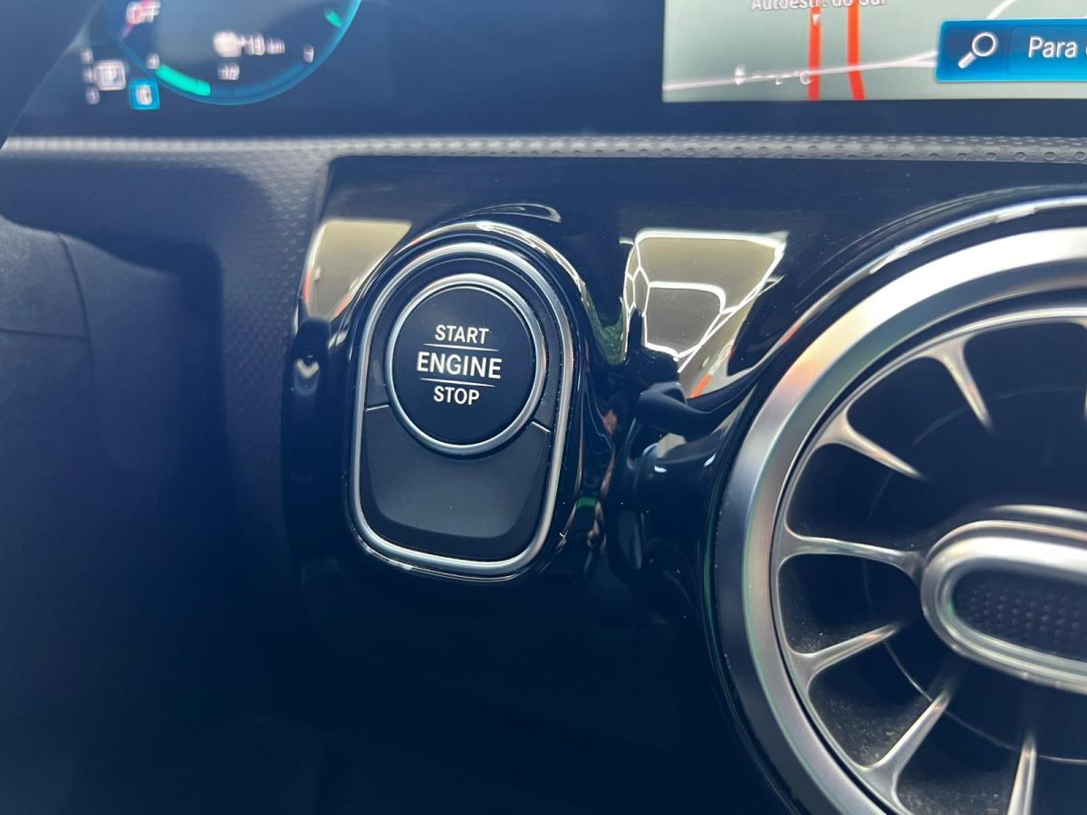 mercedes-benz-classe-a-2020-hibrido-a-gasolina-1332cc