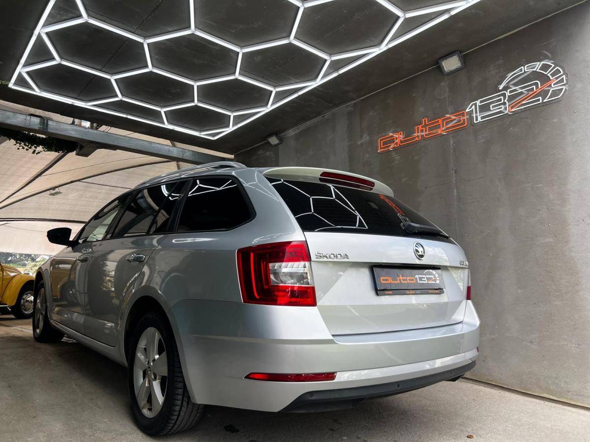 skoda-octavia-2017-diesel-1598cc