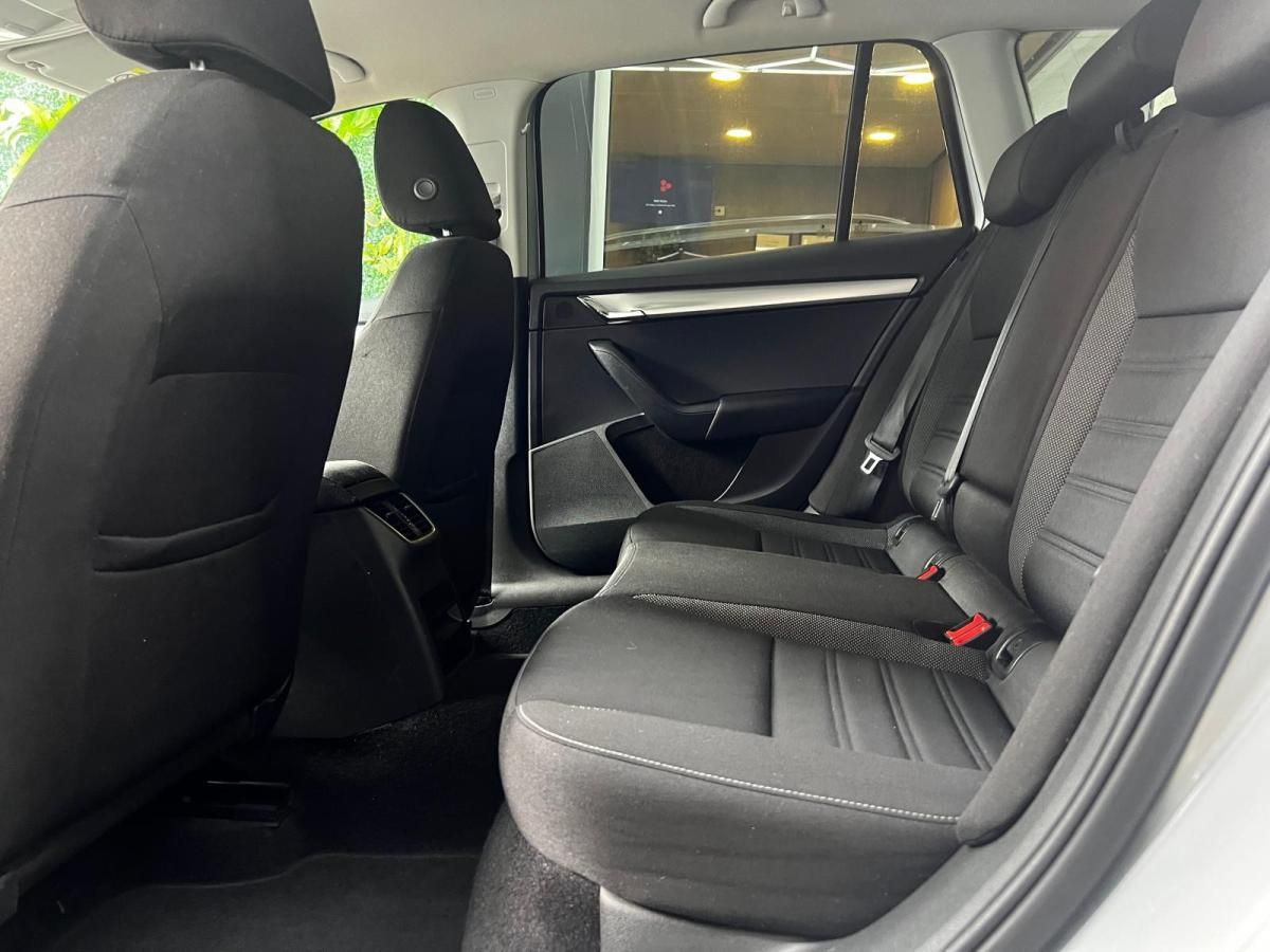 skoda-octavia-2017-diesel-1598cc
