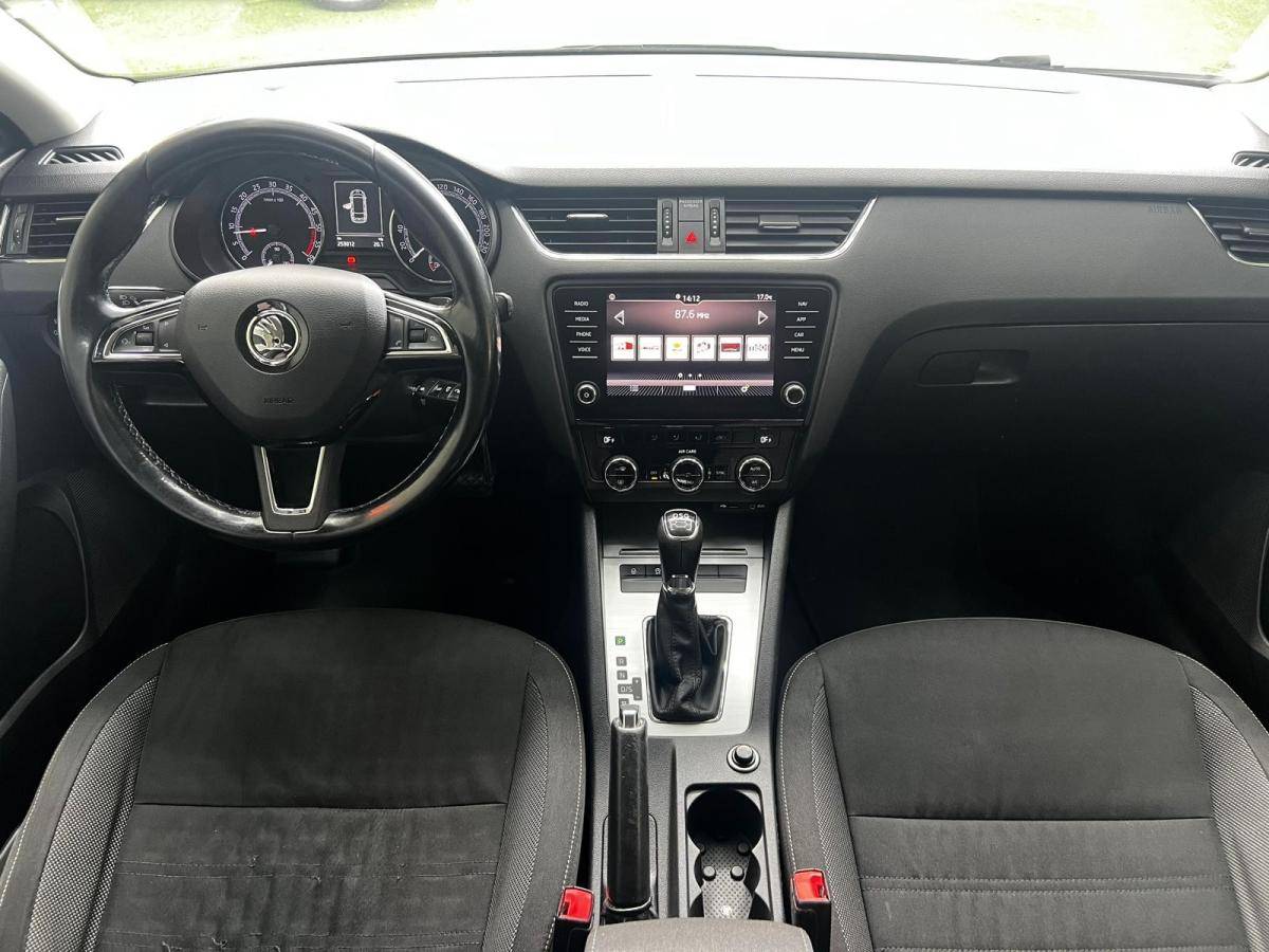 skoda-octavia-2017-diesel-1598cc