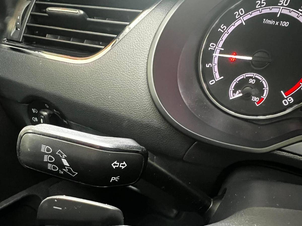 skoda-octavia-2017-diesel-1598cc