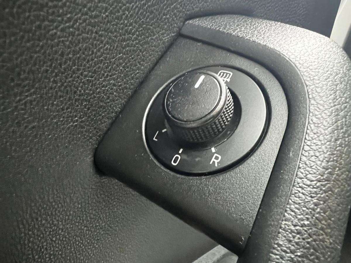 skoda-octavia-2017-diesel-1598cc