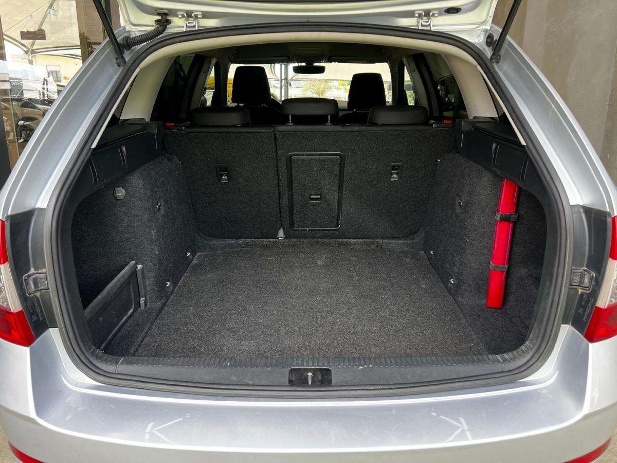 skoda-octavia-2017-diesel-1598cc