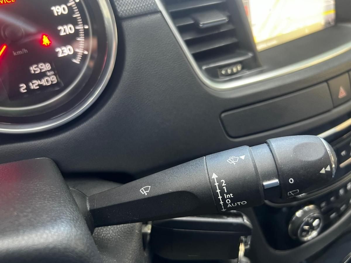 peugeot-508-sw-2015-diesel-1560cc