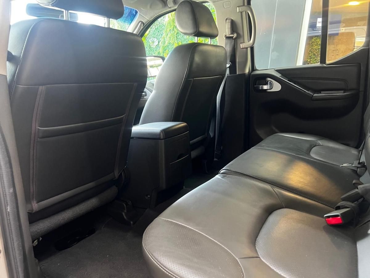 nissan-navara-2010-diesel-2488cc