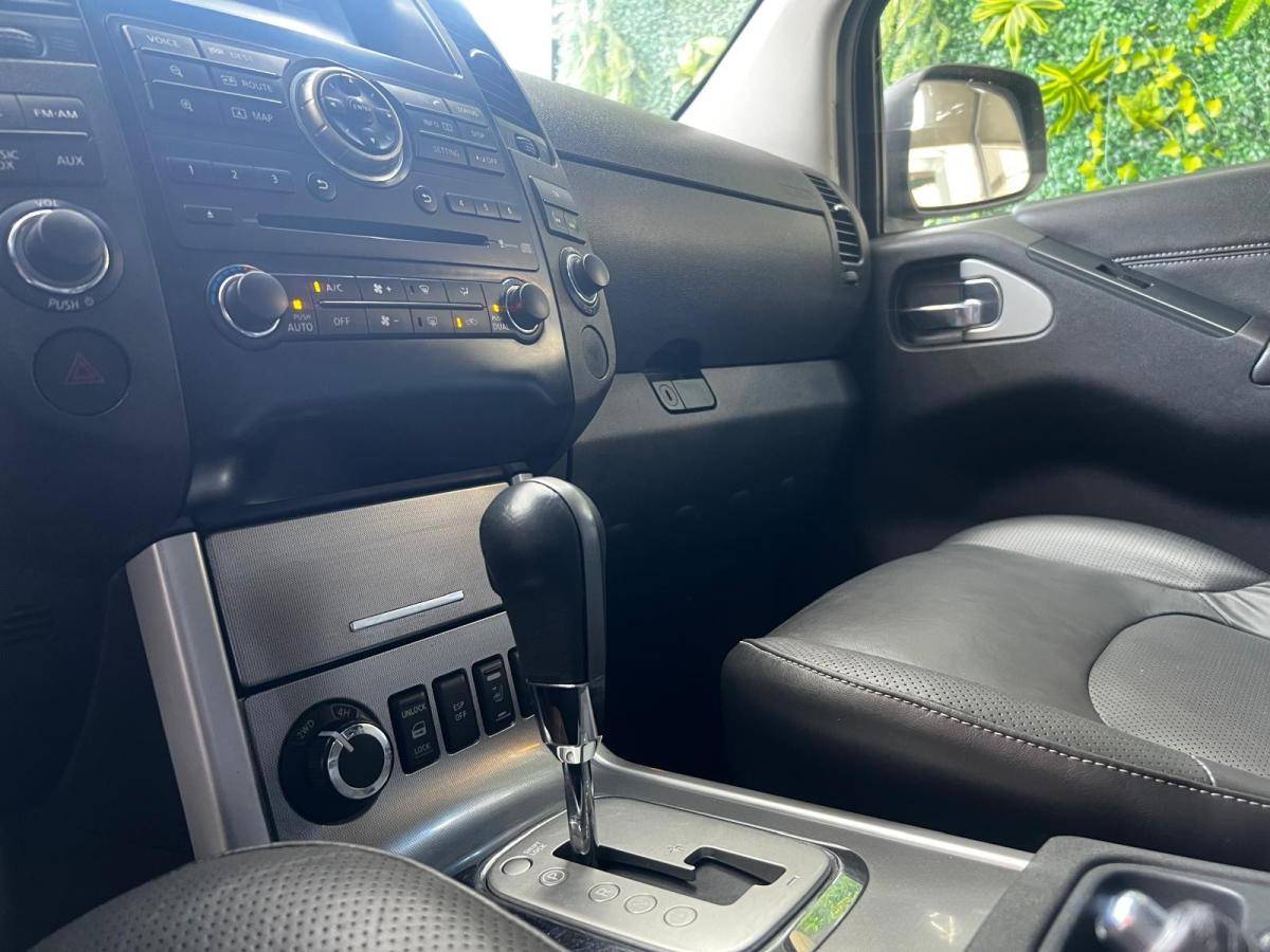 nissan-navara-2010-diesel-2488cc
