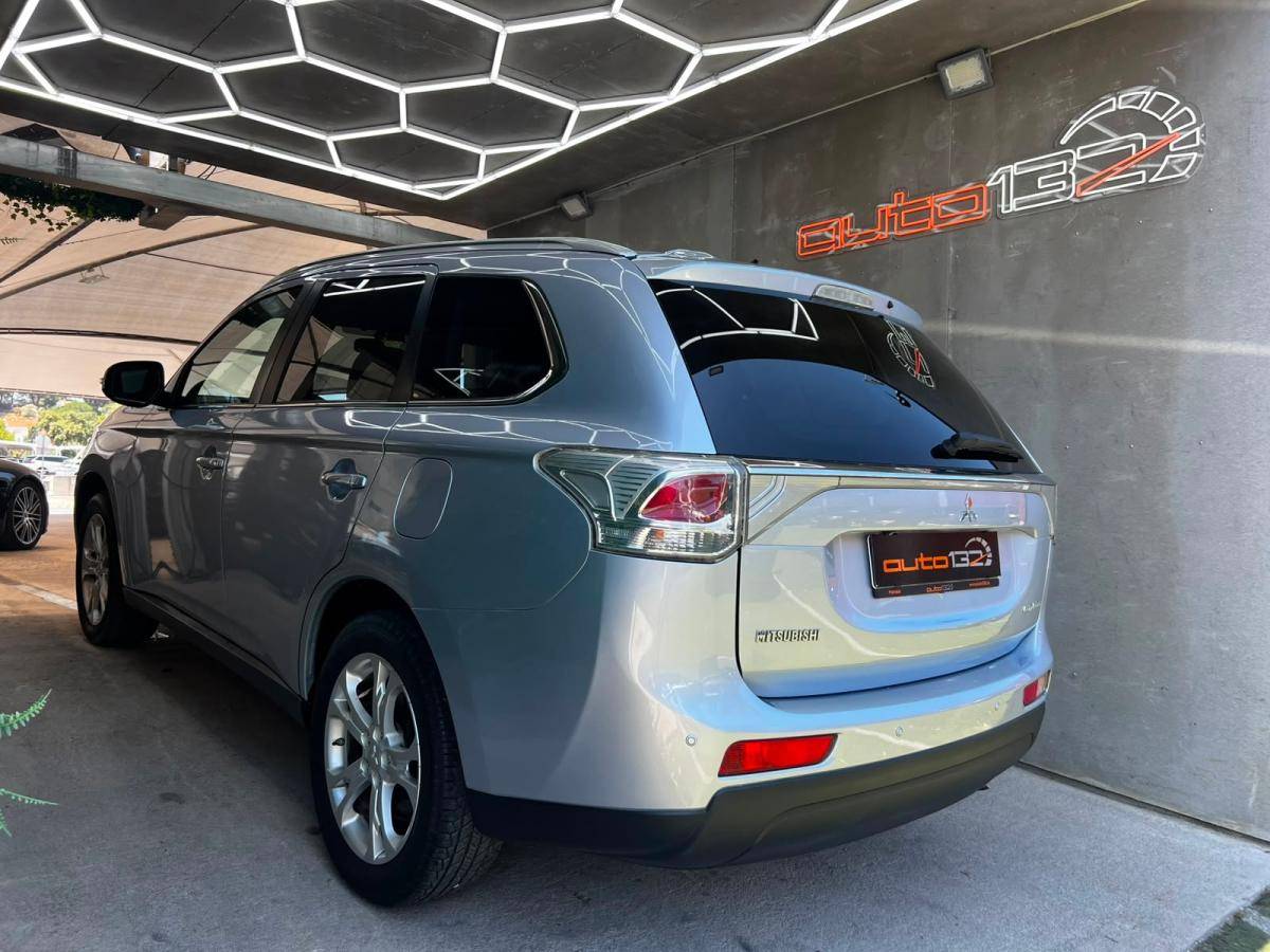 mitsubishi-outlander-2015-diesel-2268cc