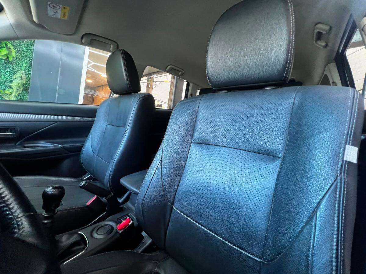 mitsubishi-outlander-2015-diesel-2268cc