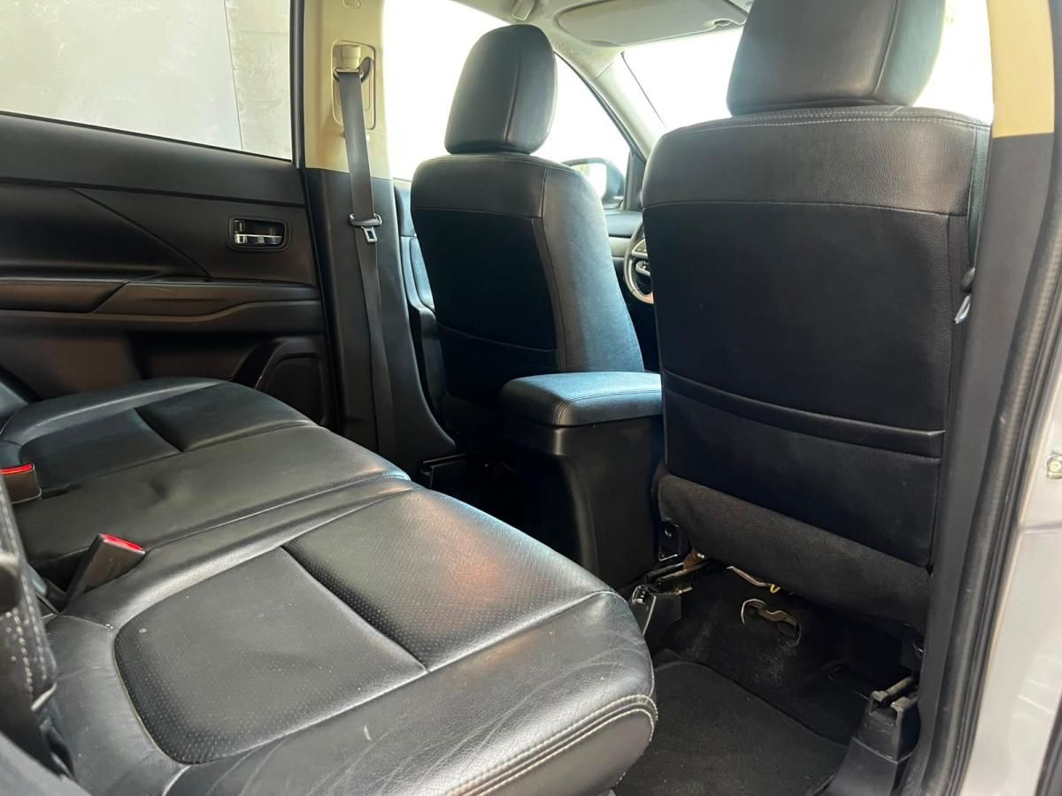 mitsubishi-outlander-2015-diesel-2268cc