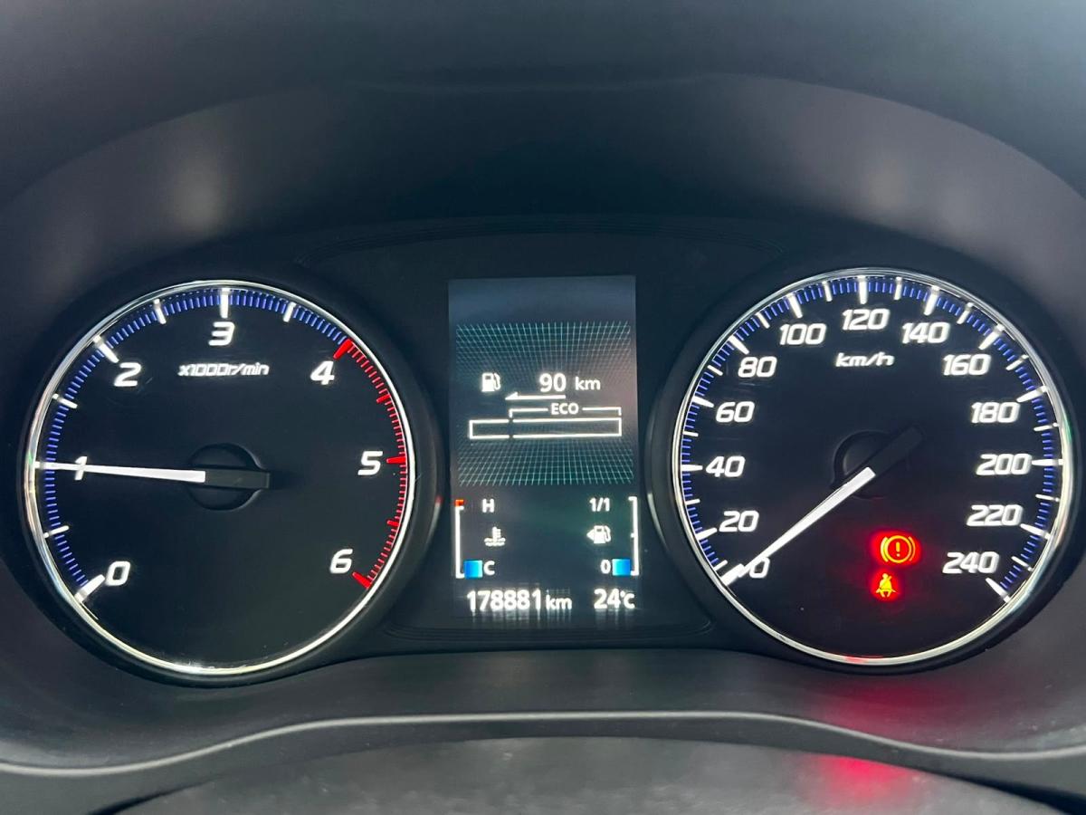 mitsubishi-outlander-2015-diesel-2268cc