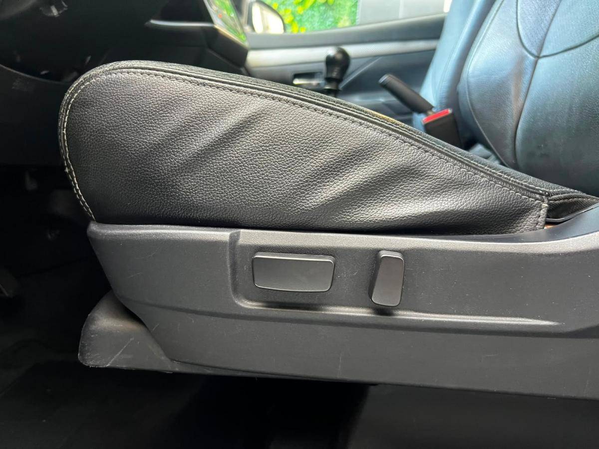 mitsubishi-outlander-2015-diesel-2268cc