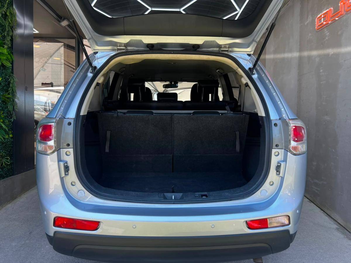mitsubishi-outlander-2015-diesel-2268cc