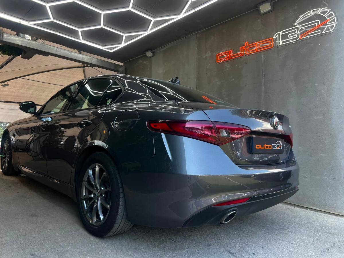 alfa-romeo-giulia-2016-diesel-2143cc