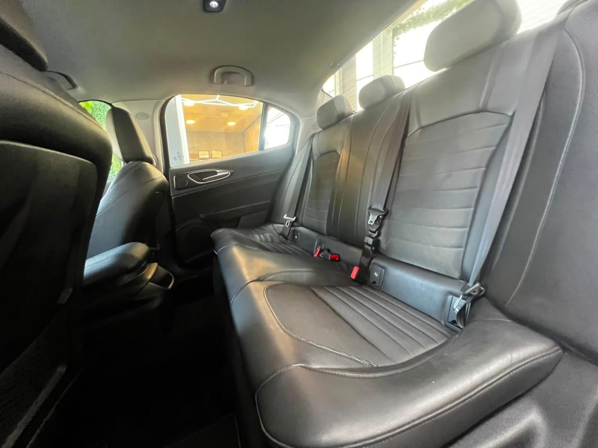 alfa-romeo-giulia-2016-diesel-2143cc