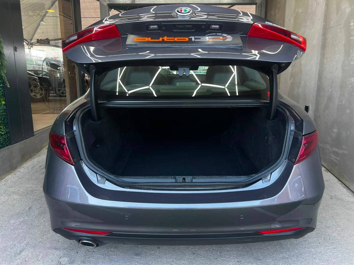 alfa-romeo-giulia-2016-diesel-2143cc