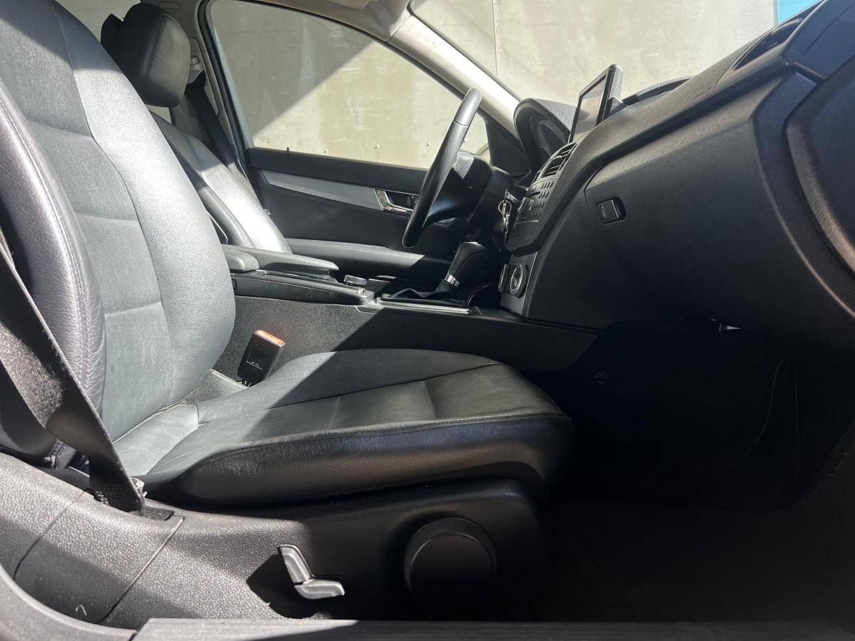 mercedes-benz-classe-c-2010-diesel-2143cc