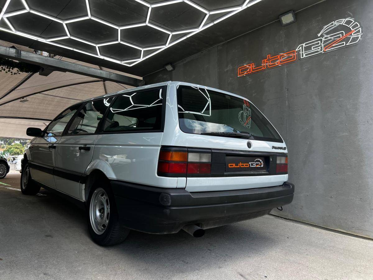 volkswagen-passat-variant-1994-diesel-1588cc