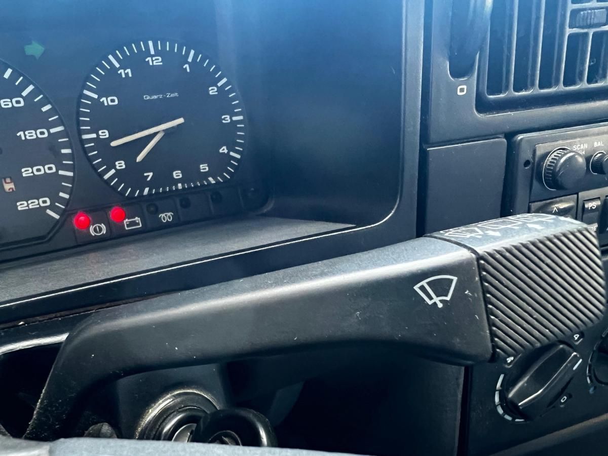 volkswagen-passat-variant-1994-diesel-1588cc