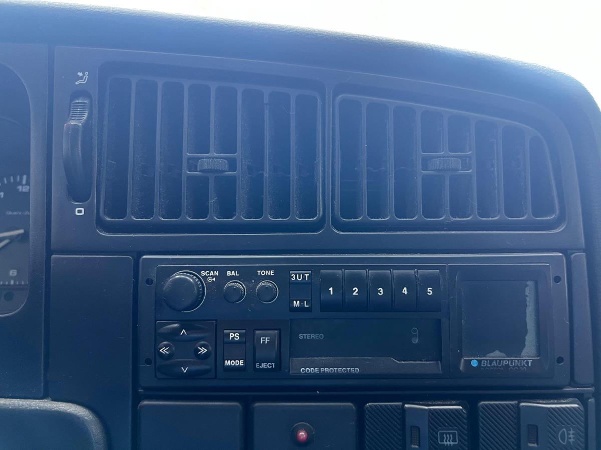 volkswagen-passat-variant-1994-diesel-1588cc