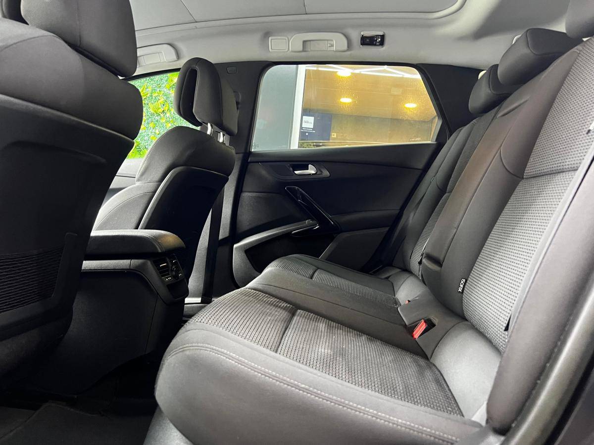 peugeot-508-2014-diesel-1560cc