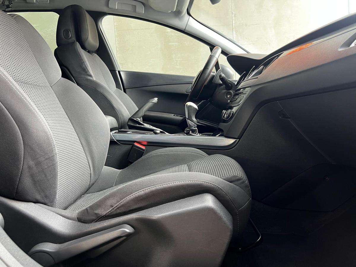 peugeot-508-2014-diesel-1560cc