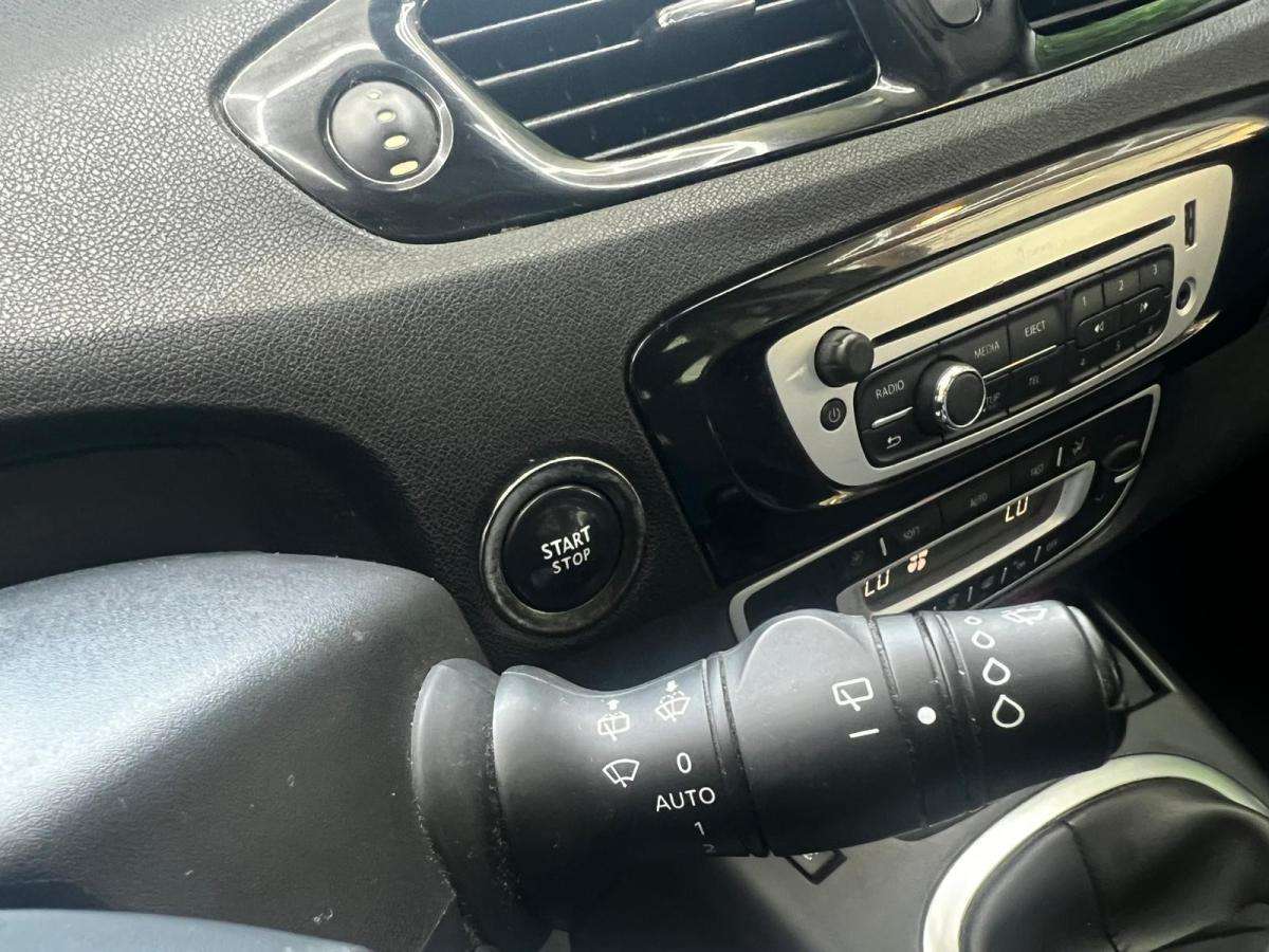 renault-grand-scenic-2013-diesel-1598cc