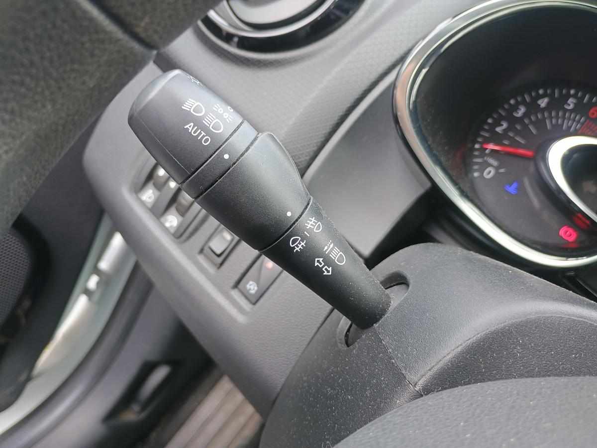renault-clio-0-9-tce-2017-gasolina-898cc