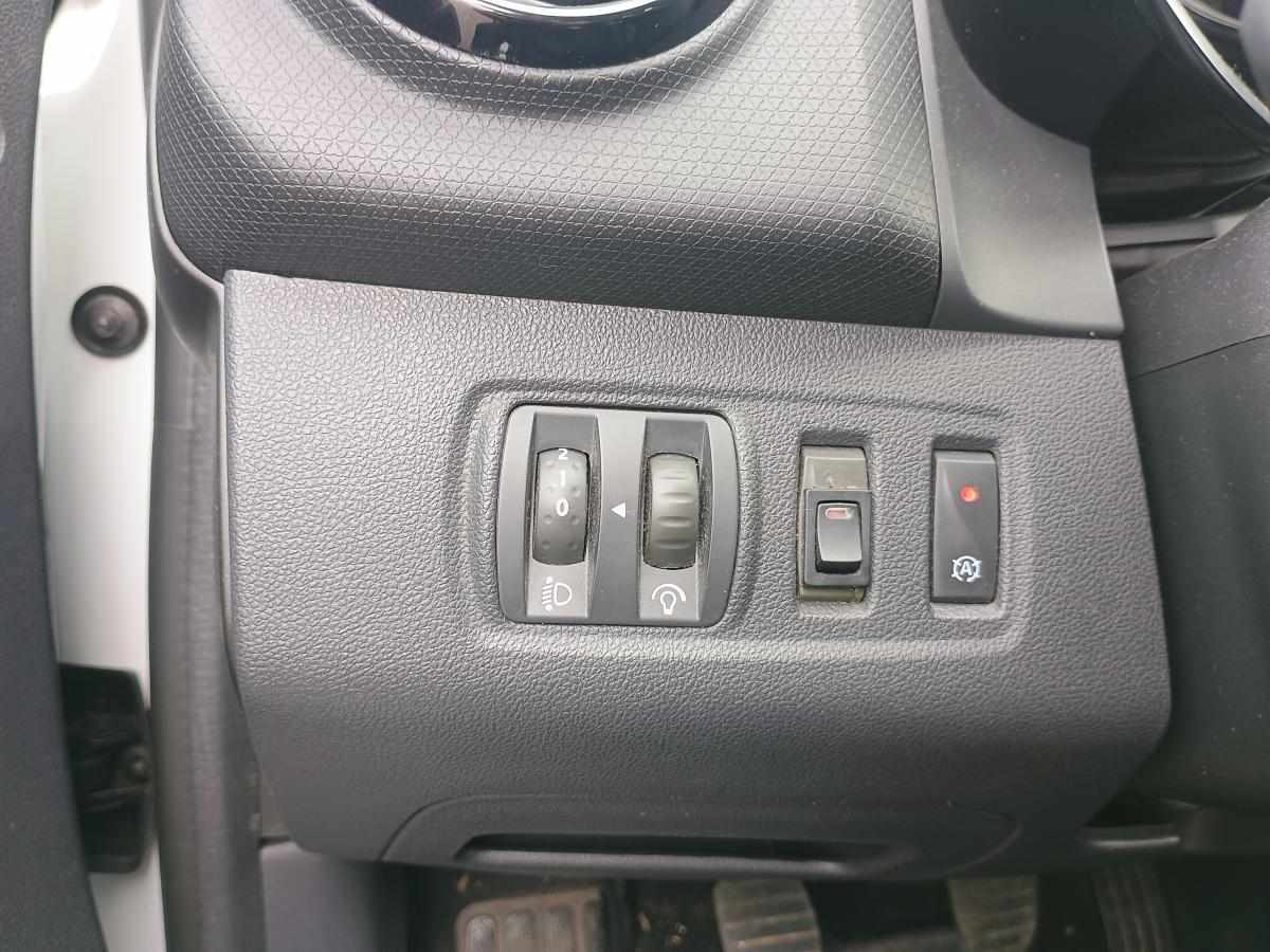 renault-clio-0-9-tce-2017-gasolina-898cc