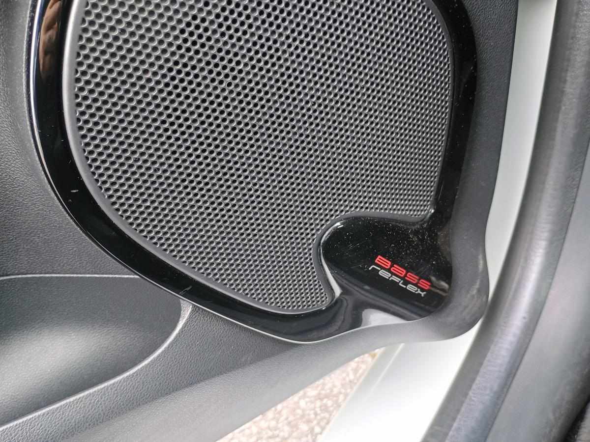 renault-clio-0-9-tce-2017-gasolina-898cc