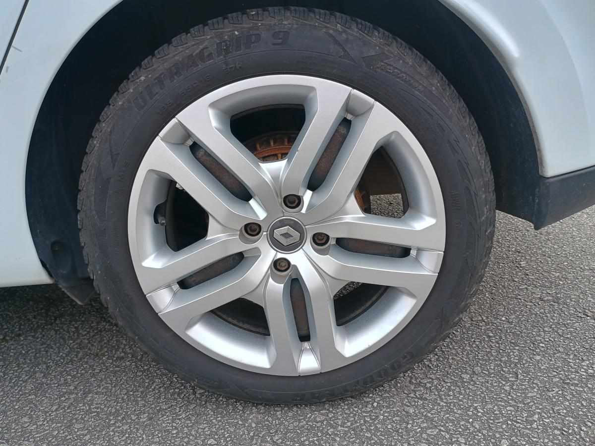 renault-clio-0-9-tce-2017-gasolina-898cc
