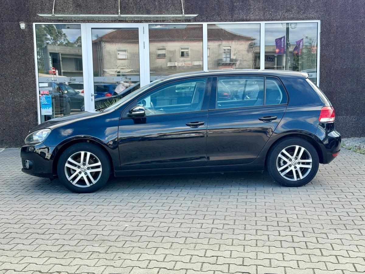 volkswagen-golf-2009-diesel-1598cc