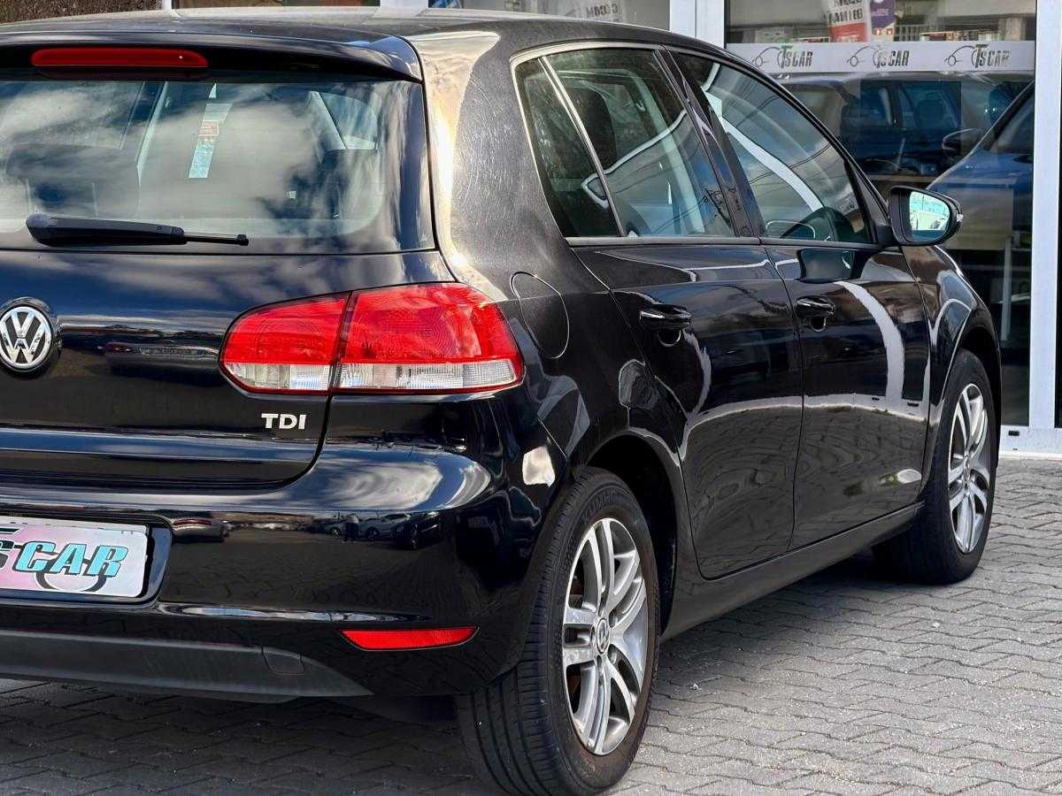 volkswagen-golf-2009-diesel-1598cc
