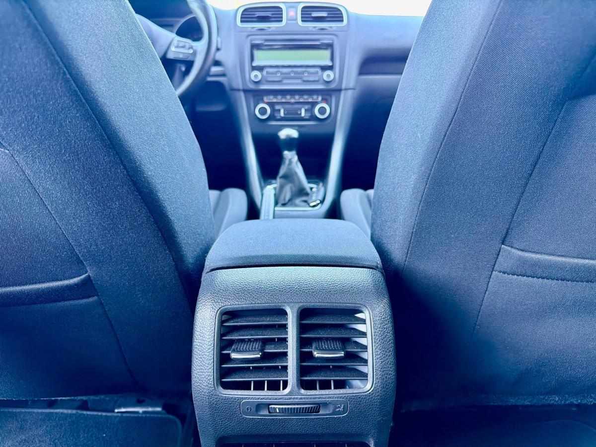 volkswagen-golf-2009-diesel-1598cc