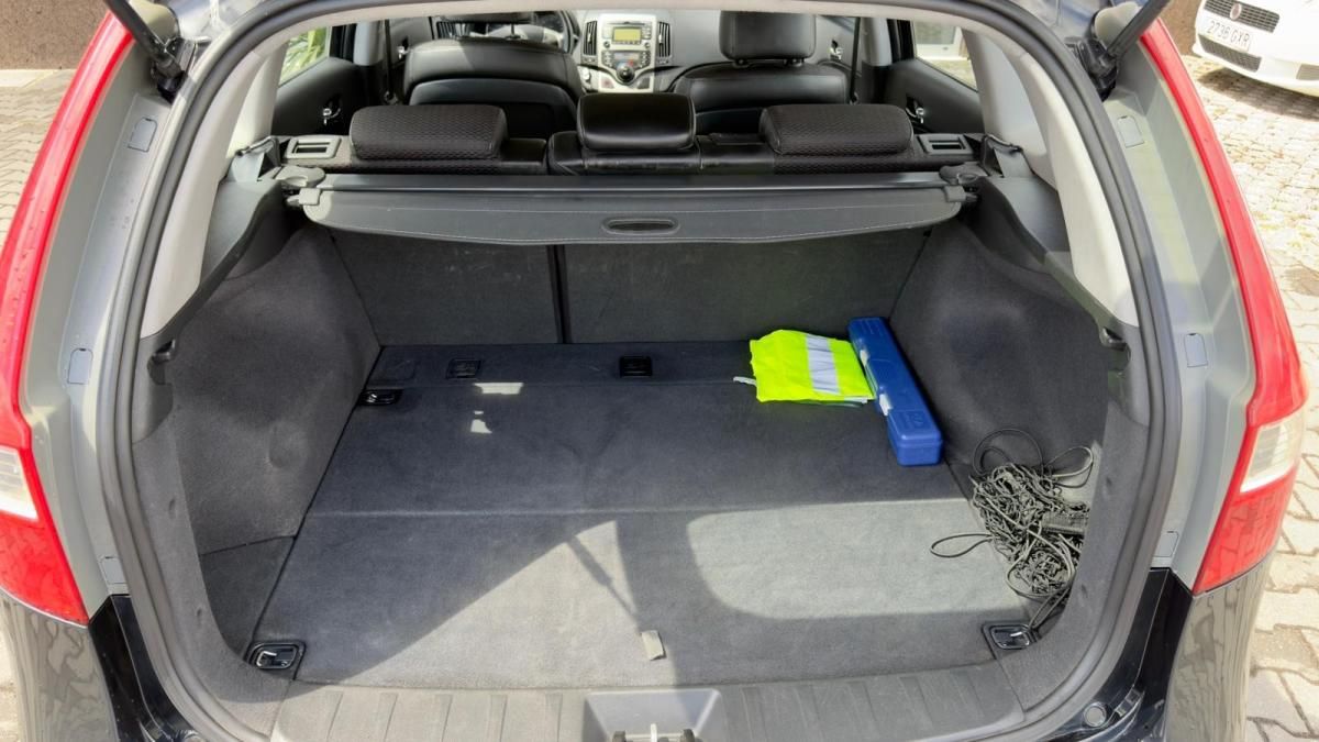 hyundai-i30-2008-diesel-1582cc