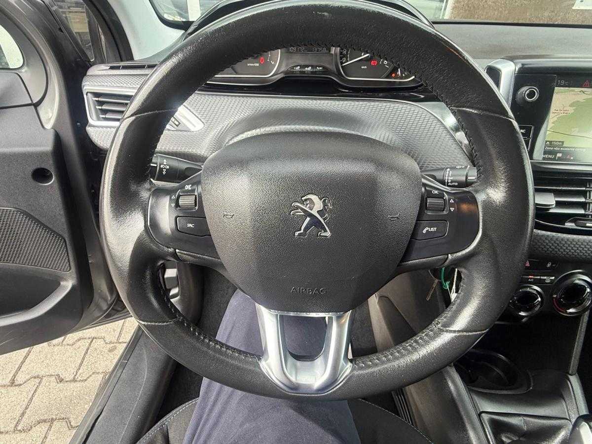 peugeot-208-2019-gasolina-1199cc