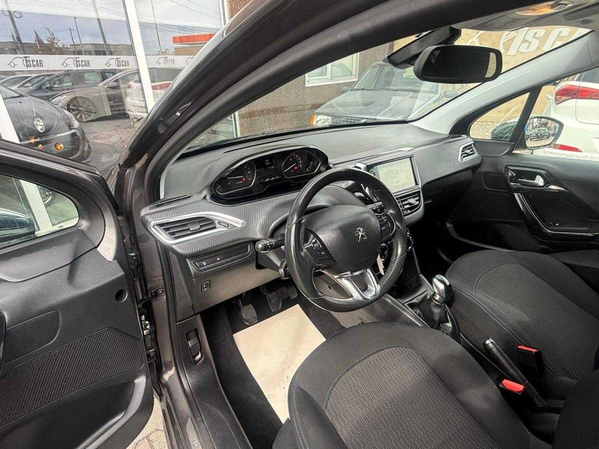 peugeot-208-2019-gasolina-1199cc