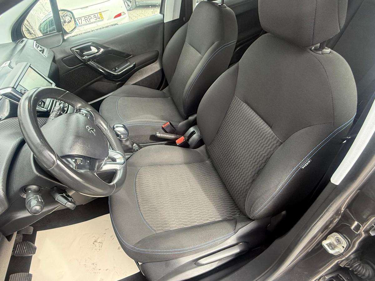 peugeot-208-2019-gasolina-1199cc