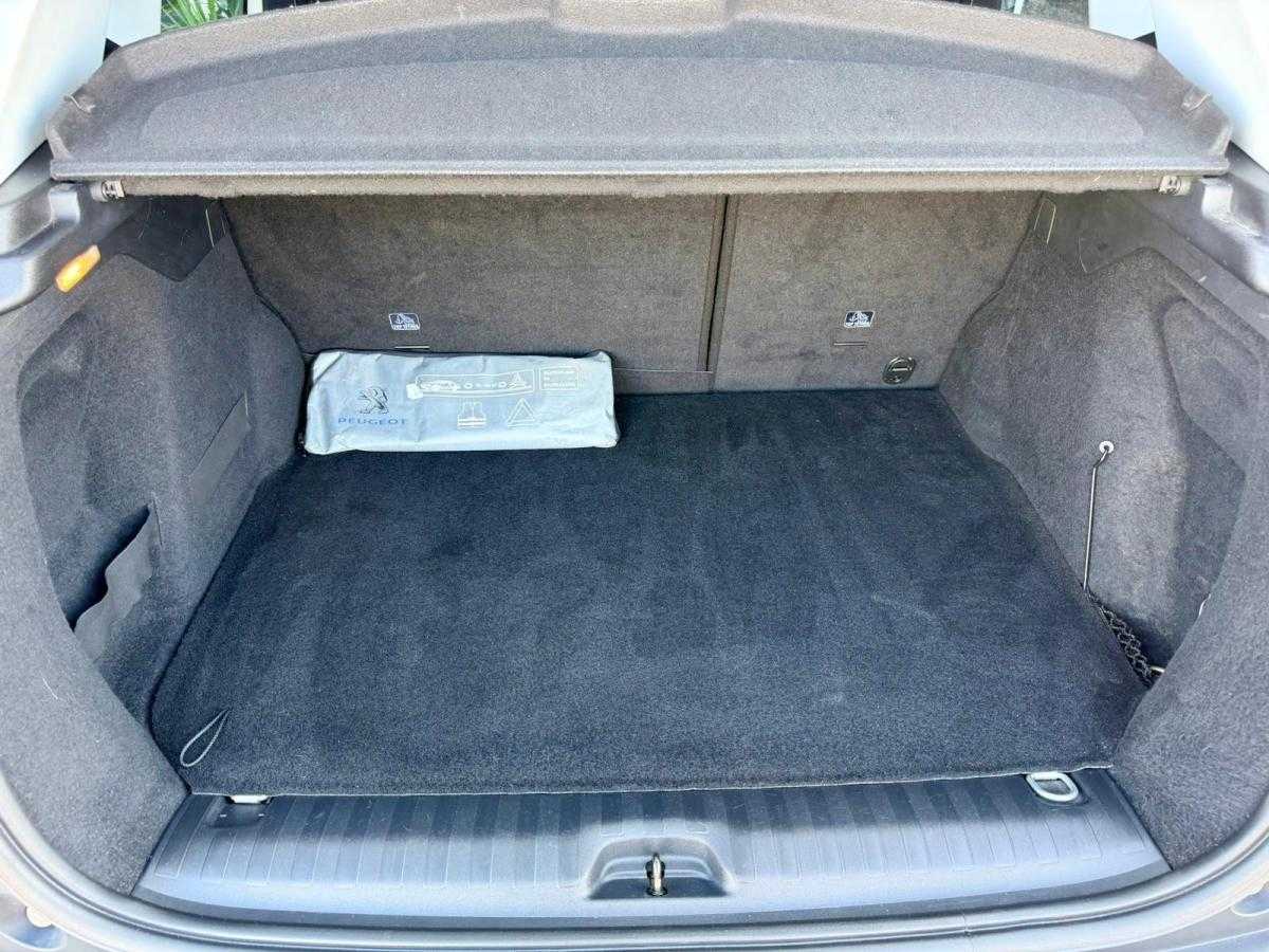 peugeot-2008-2015-gasolina-1199cc
