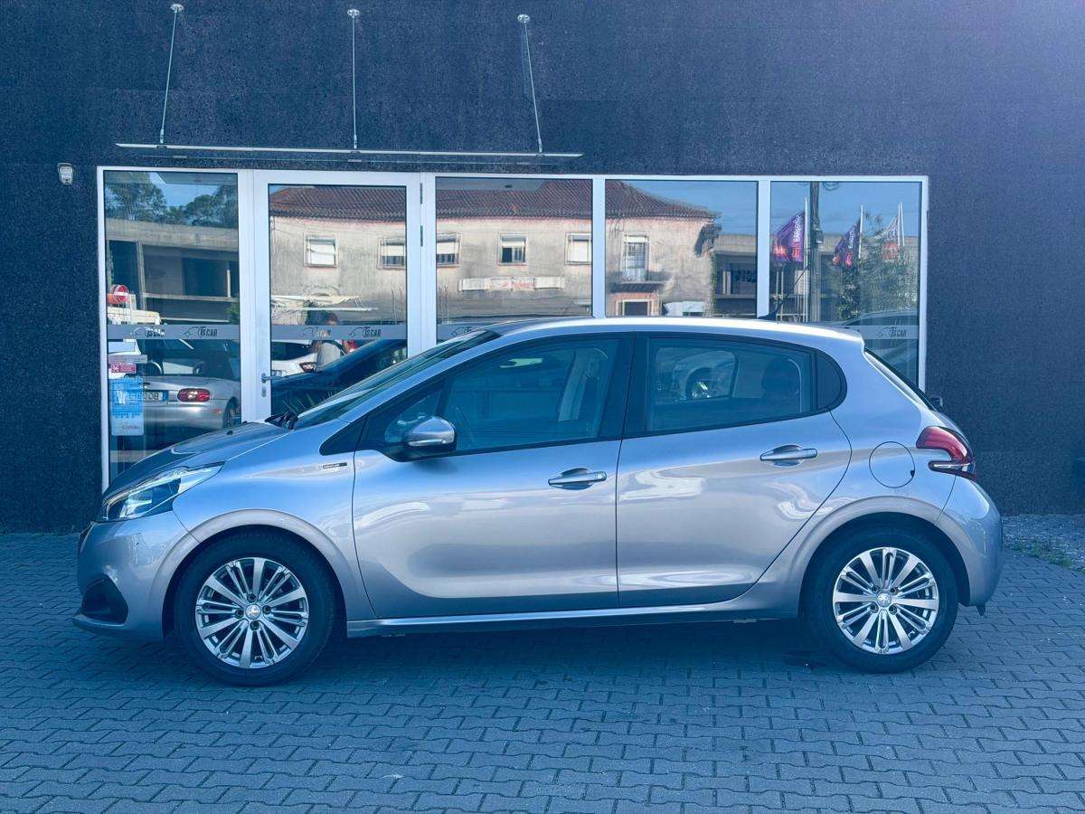 peugeot-208-2019-diesel-1499cc