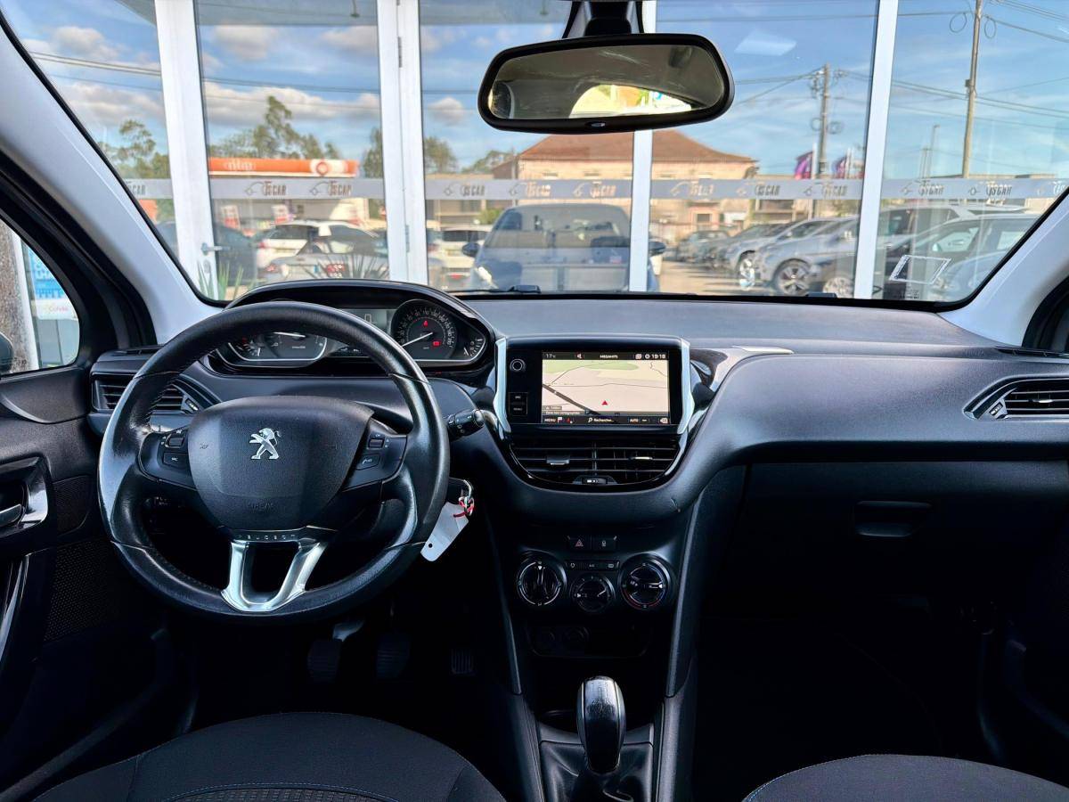 peugeot-208-2019-diesel-1499cc