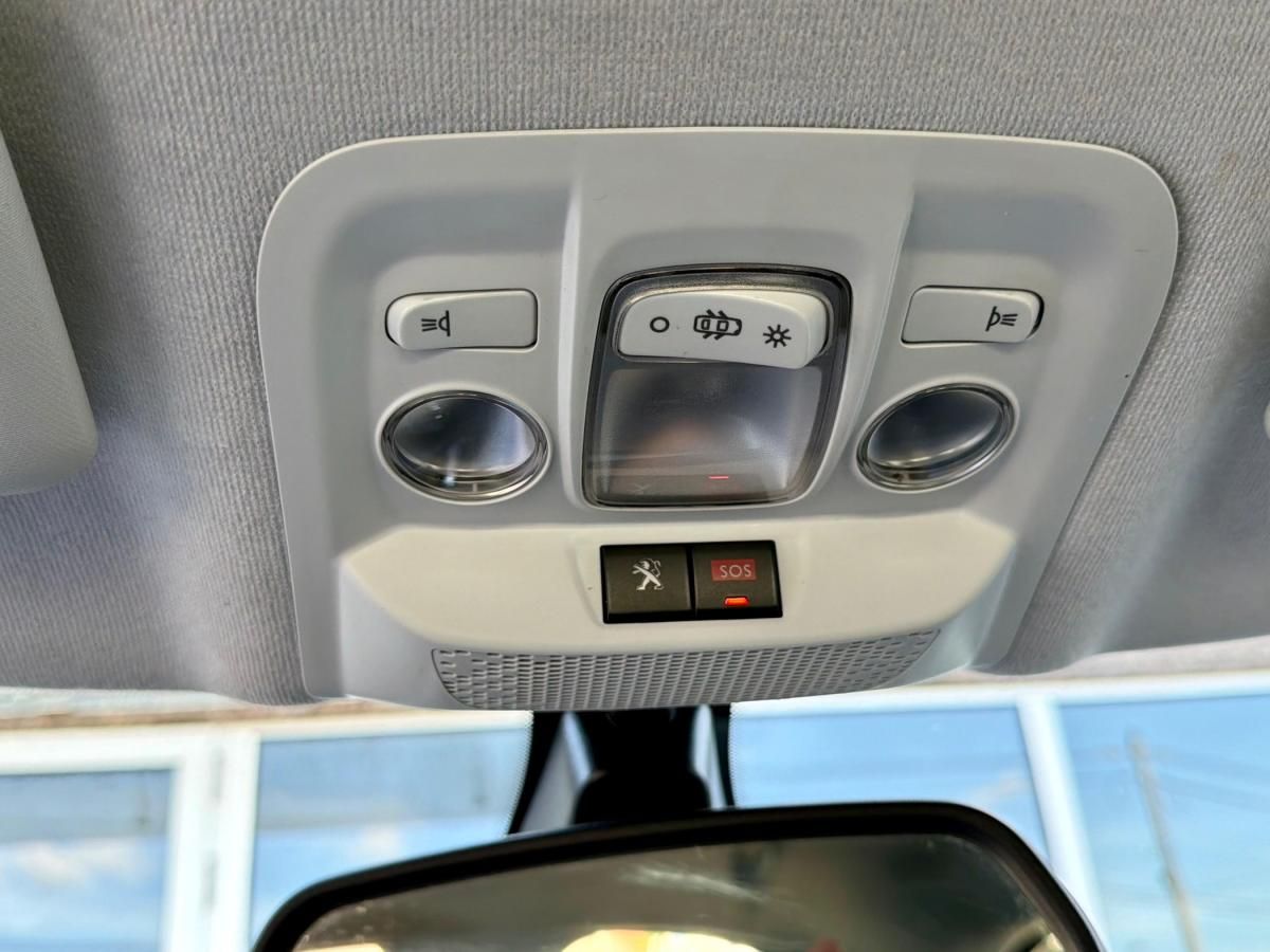 peugeot-208-2019-diesel-1499cc