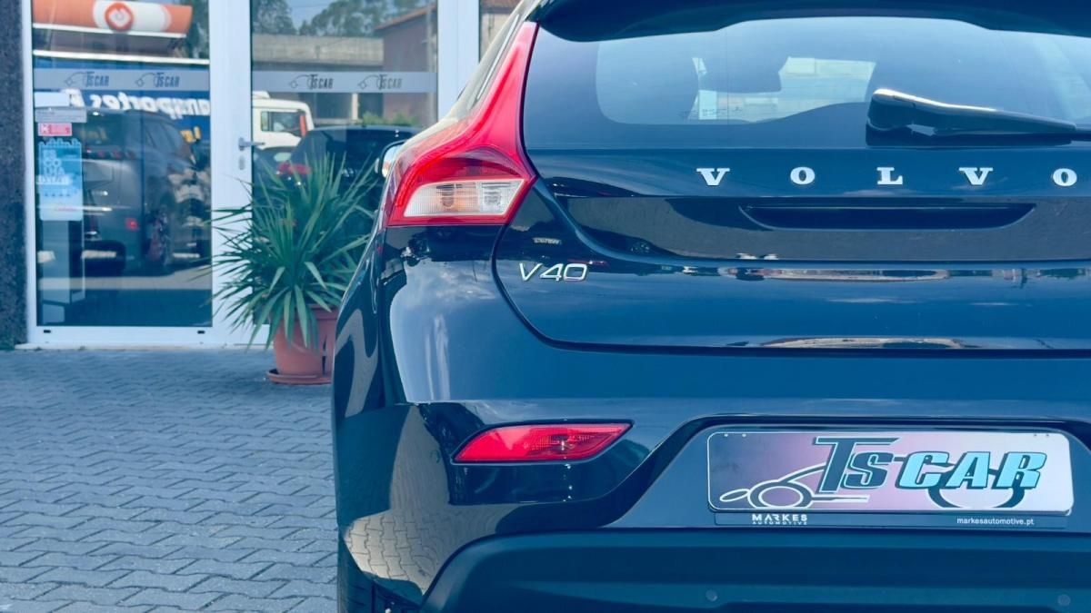 volvo-v40-2014-diesel-1560cc