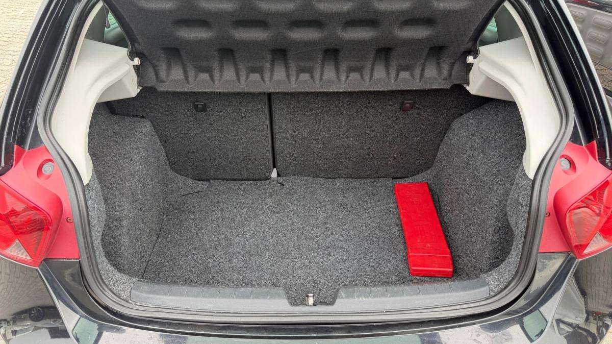 seat-ibiza-2011-diesel-1598cc