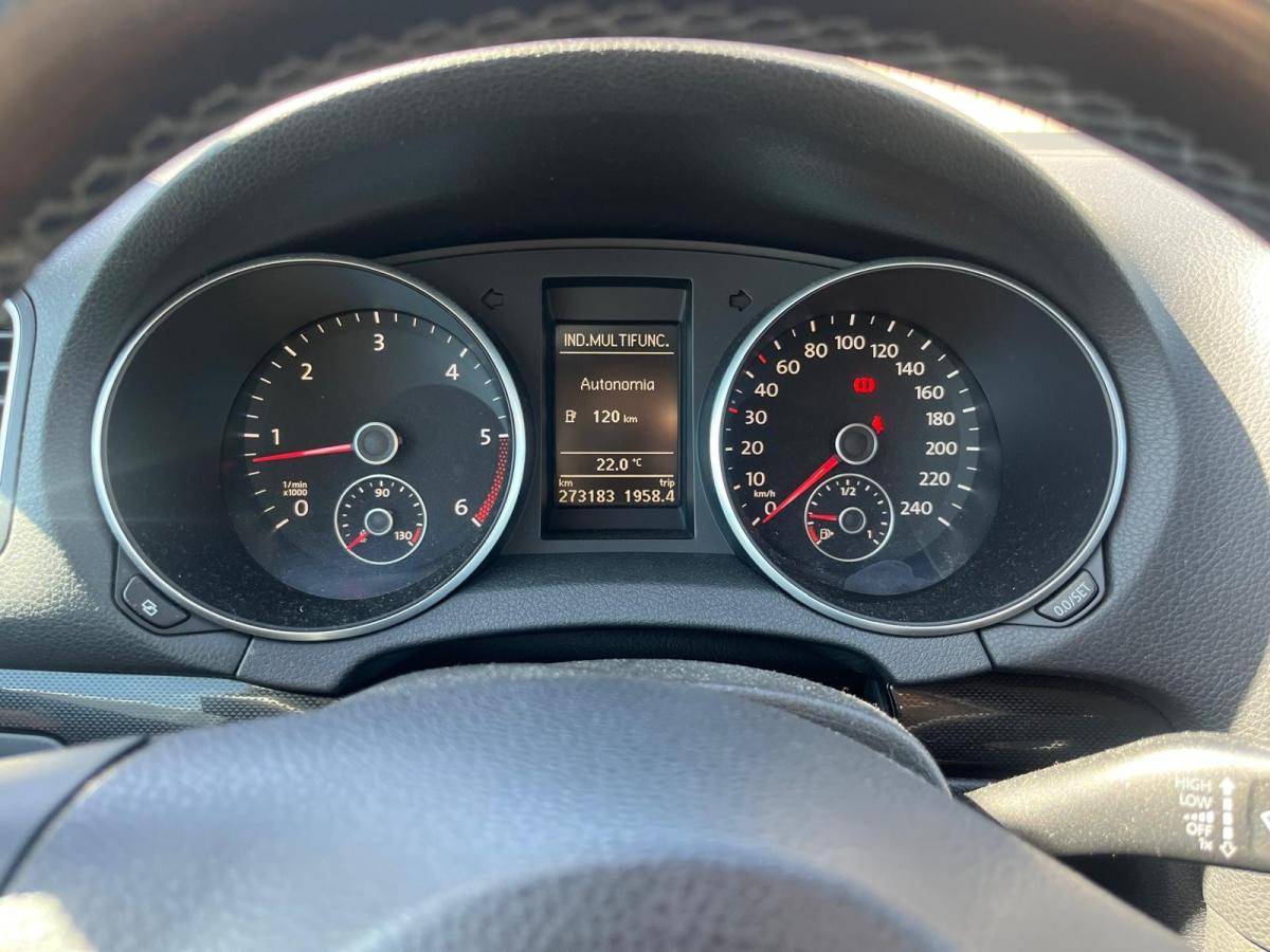 volkswagen-golf-2009-diesel-1598cc