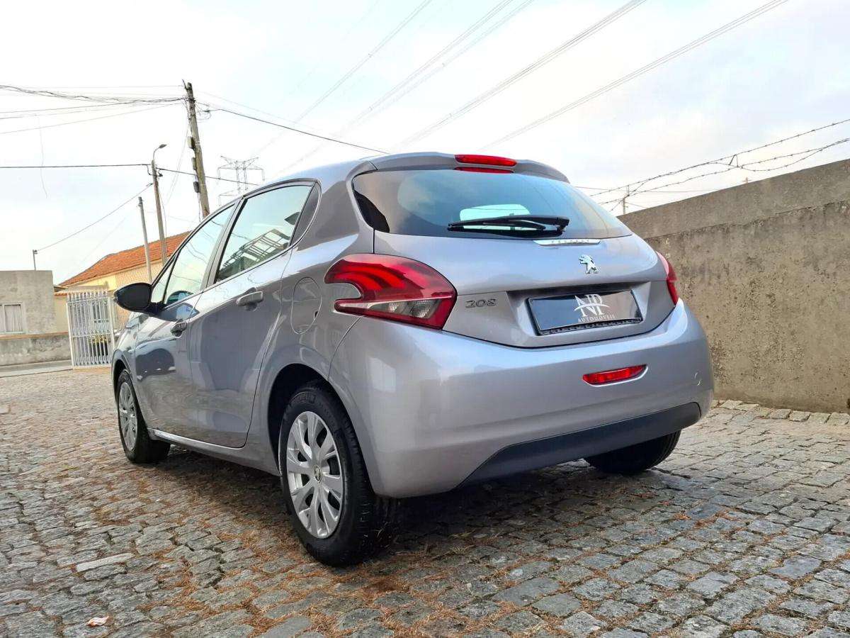 peugeot-208-2019-diesel-1499cc